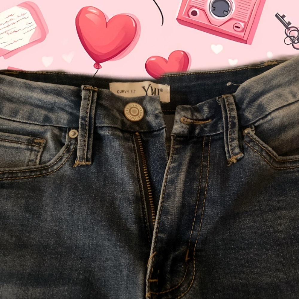 YMI Medium Blue Stretch Jean size 3/26 Curvy Fit